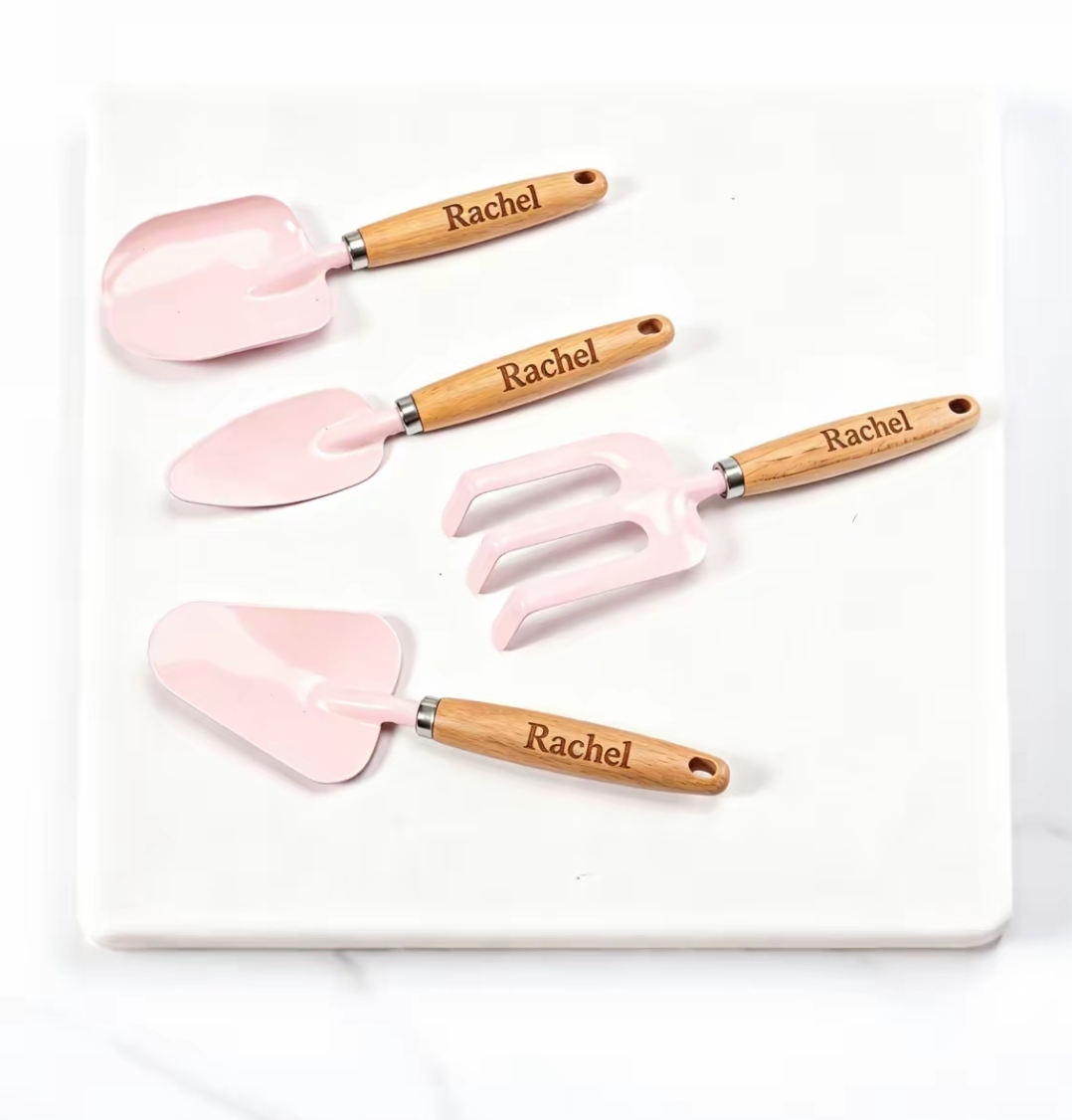 개인 맞춤 이름이 새겨진 미니 나무 손잡이 정원 도구  - Gardening Tools With Names 리뷰 및 가격